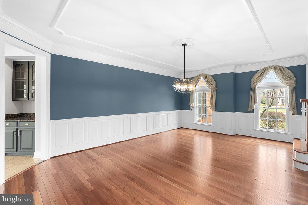 20713 Ashburn Valley Ct