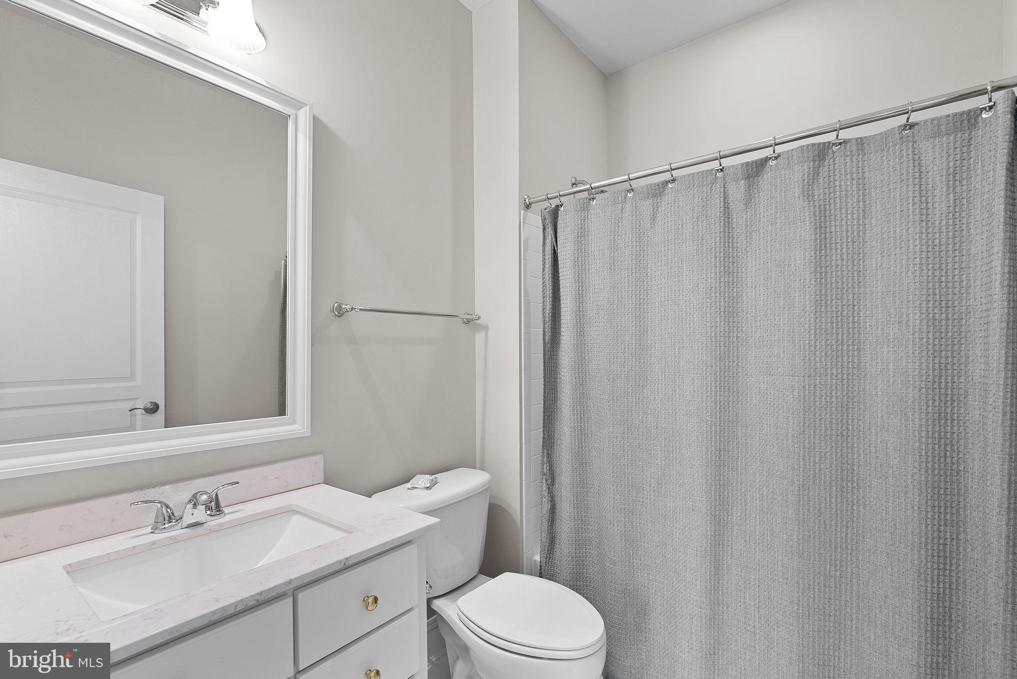 20713 Ashburn Valley Ct