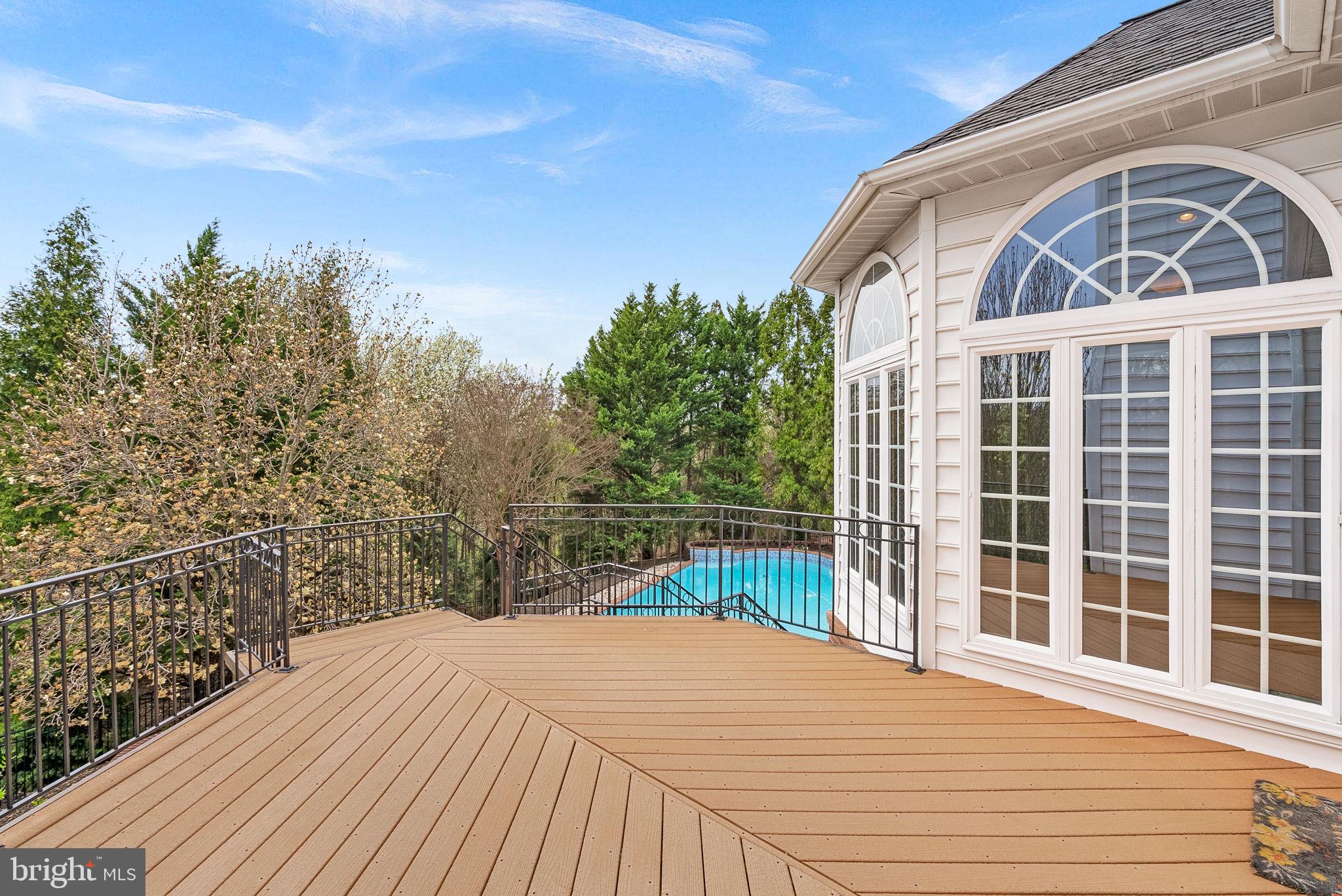 20713 Ashburn Valley Ct