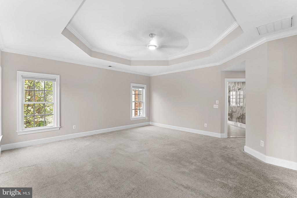 20713 Ashburn Valley Ct