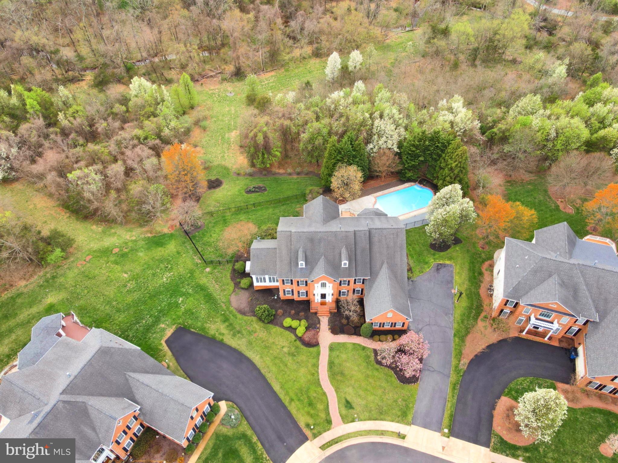20713 Ashburn Valley Ct