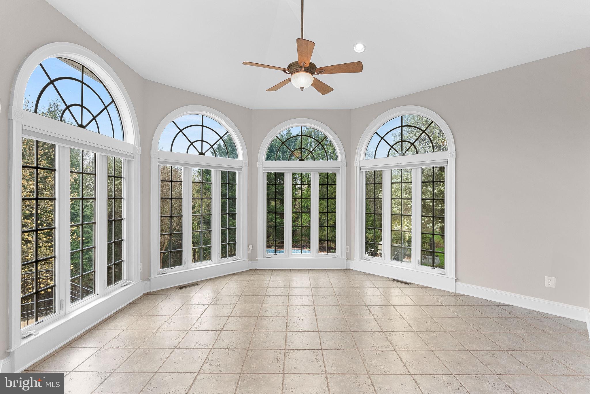 20713 Ashburn Valley Ct