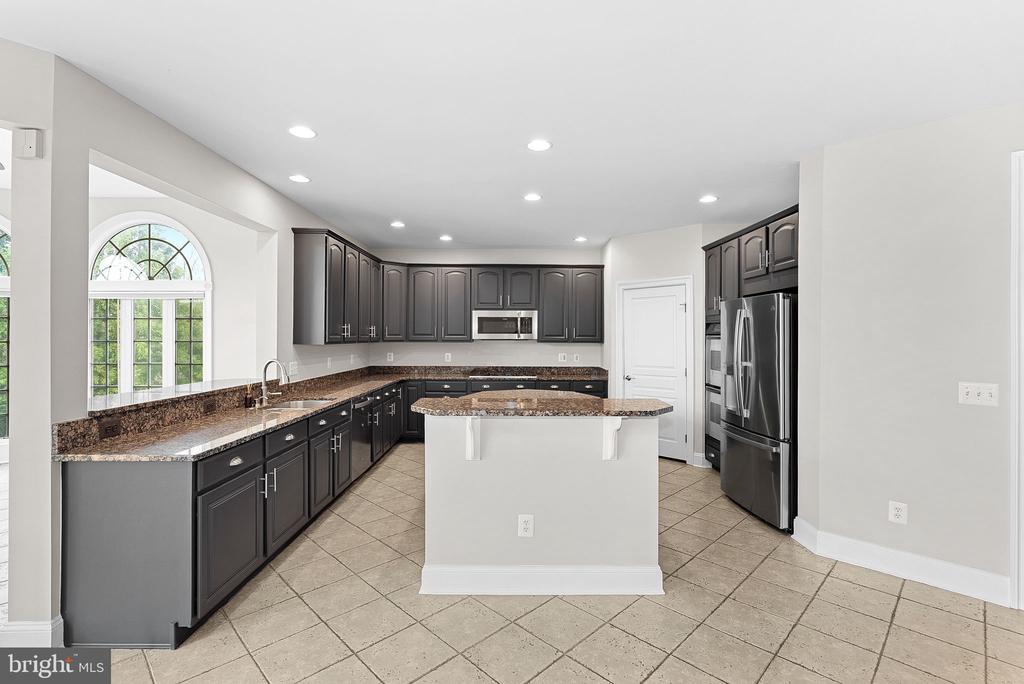 20713 Ashburn Valley Ct