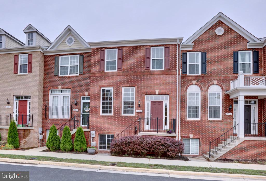 20645 SMOLLET TER