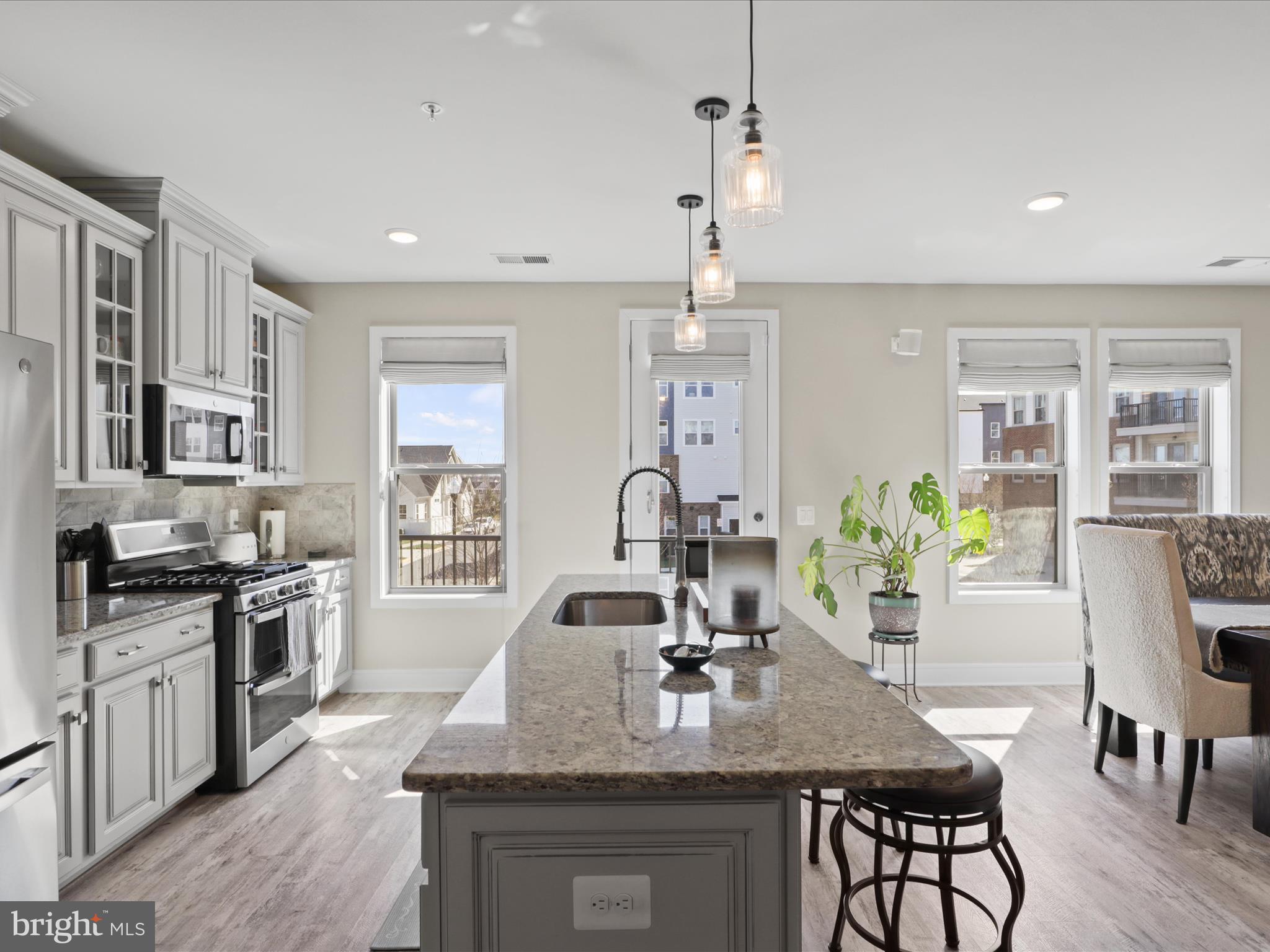 23606 Havelock Walk Ter