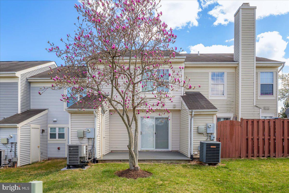 46712 Fielding Ter