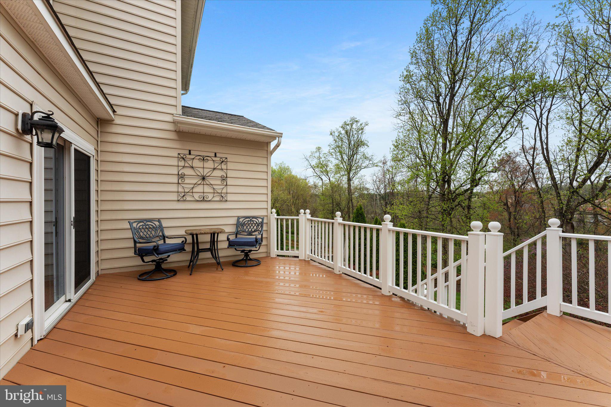 229 E Skyline Dr