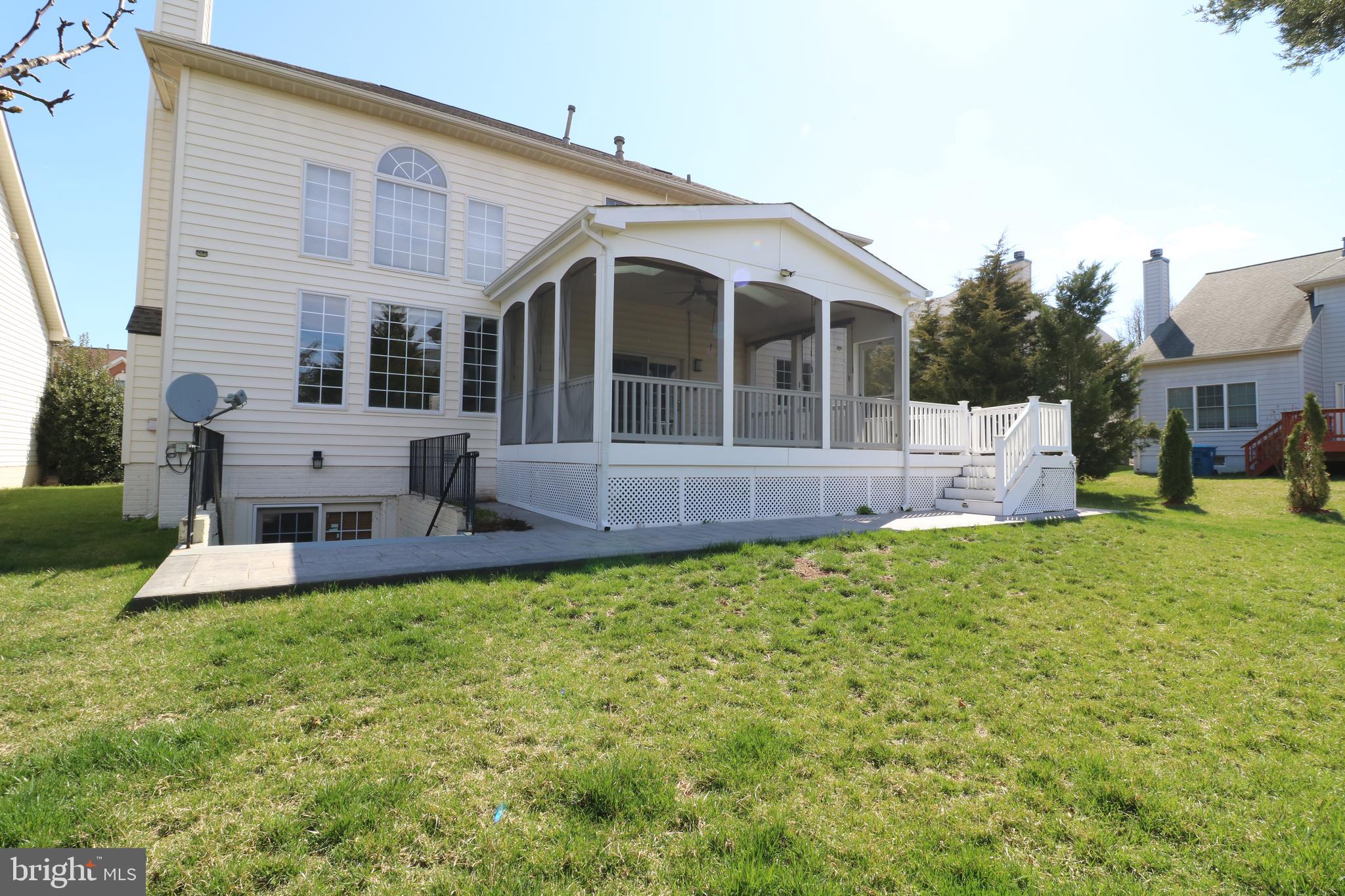 25497 CARRINGTON DR