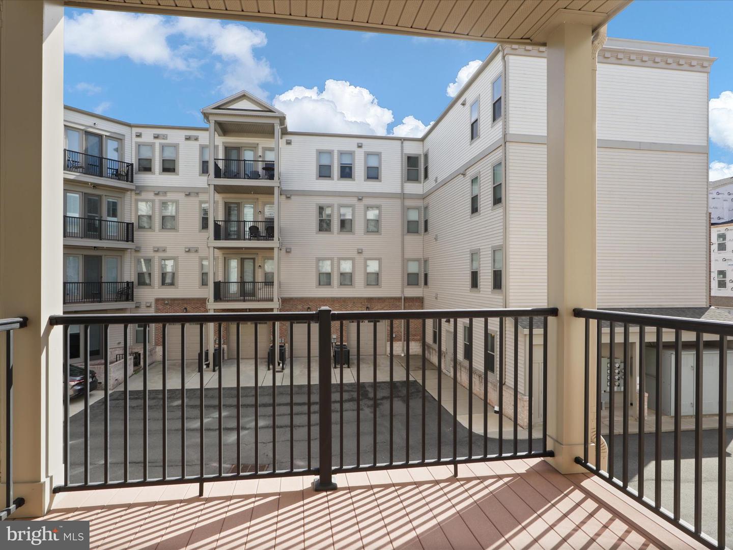 23631 Havelock Walk Ter #220