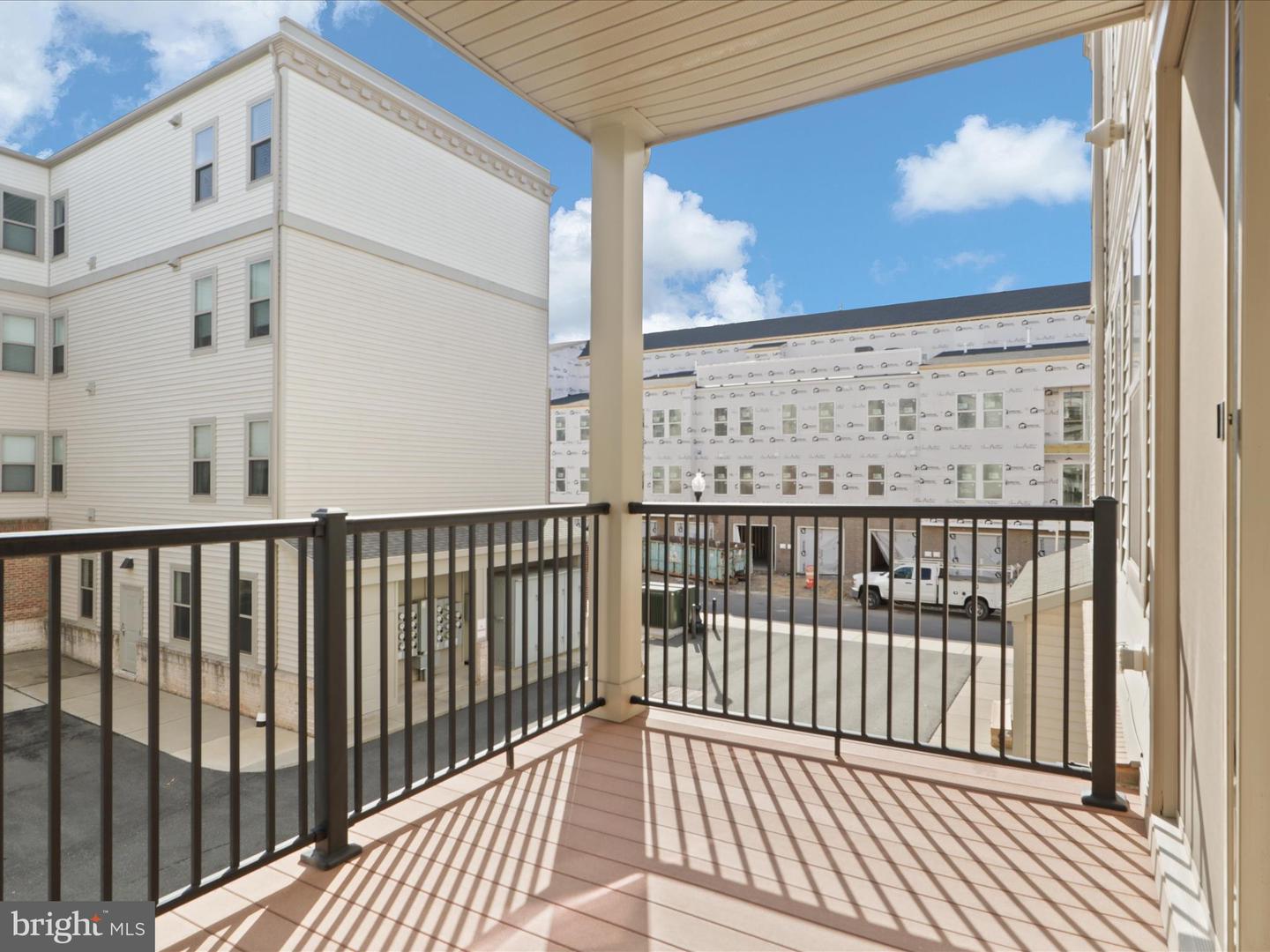 23631 Havelock Walk Ter #220