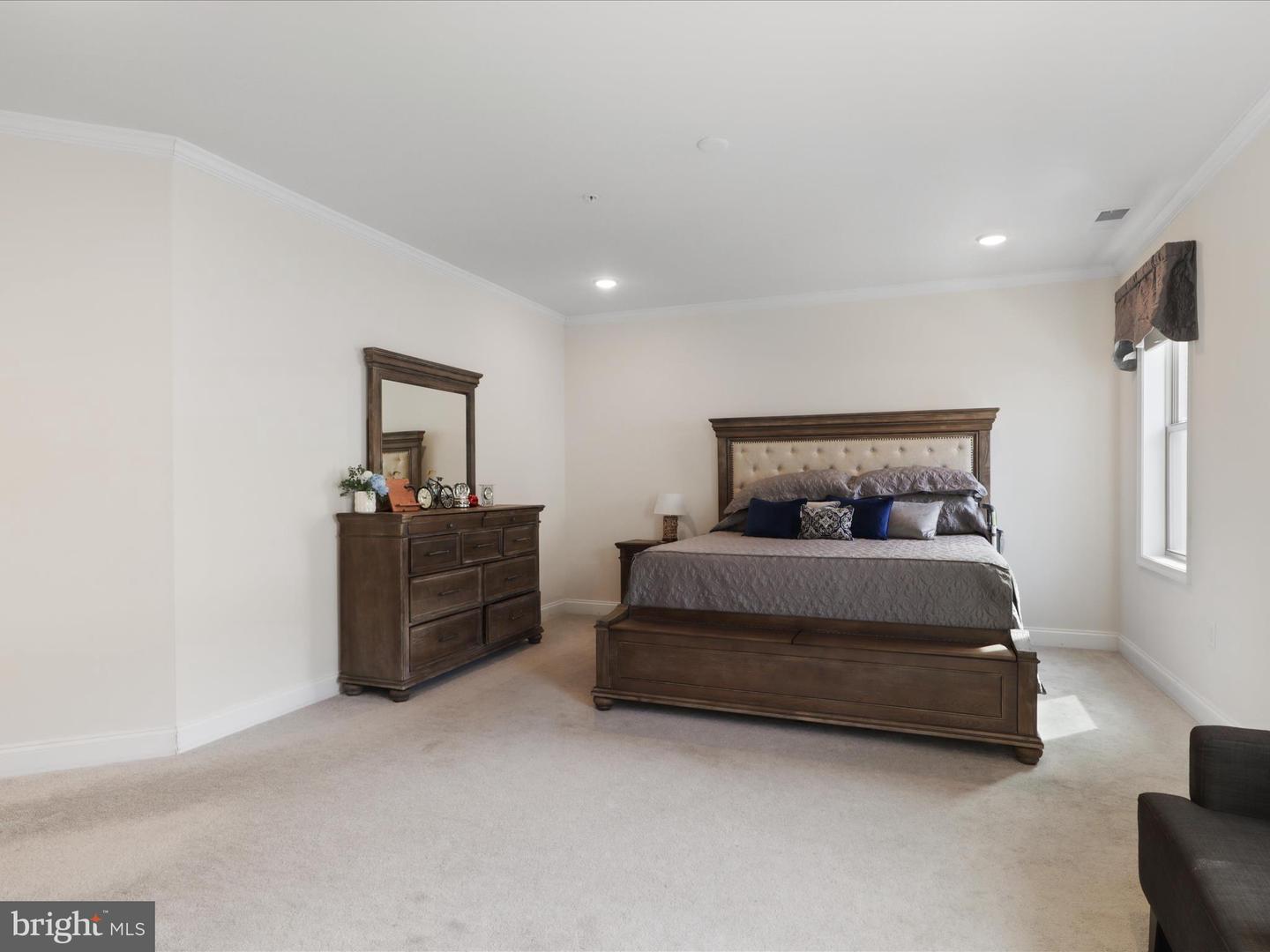 23631 Havelock Walk Ter #220