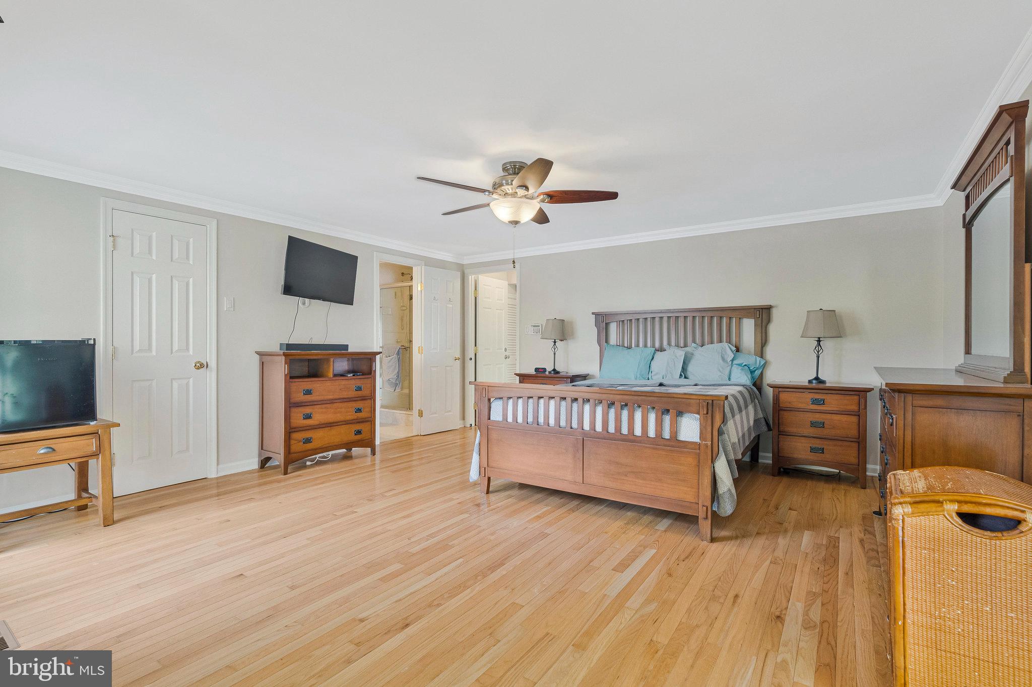238 Greenfield Ct