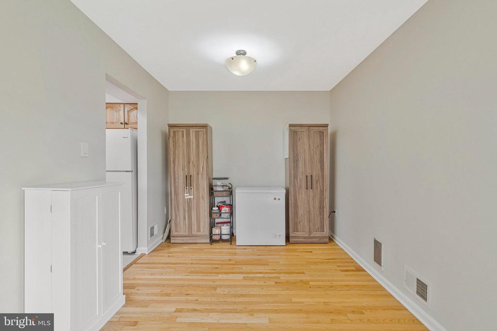238 Greenfield Ct