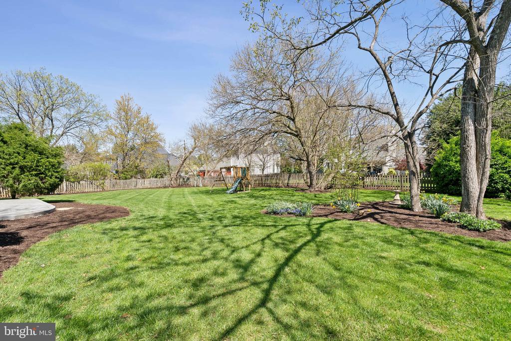 21224 Sweet Grass Way