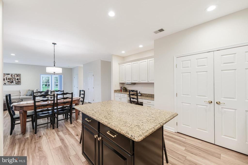 13662 Old Springhouse Ct