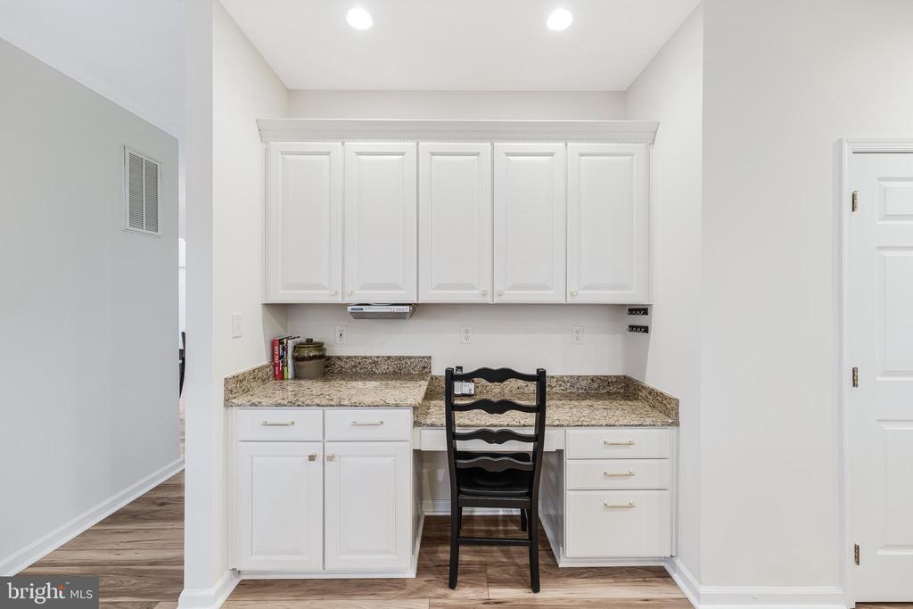 13662 Old Springhouse Ct