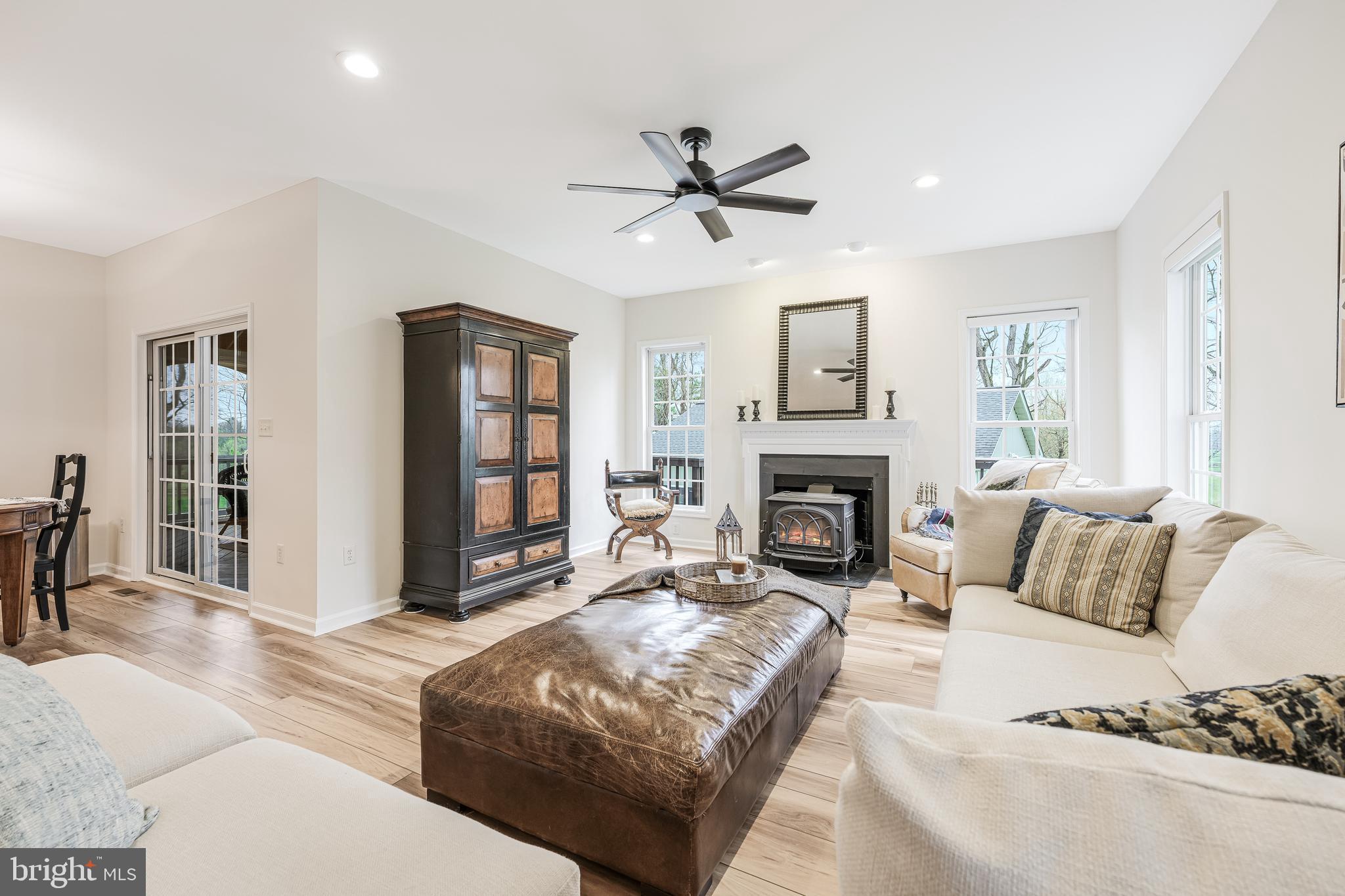 13662 Old Springhouse Ct