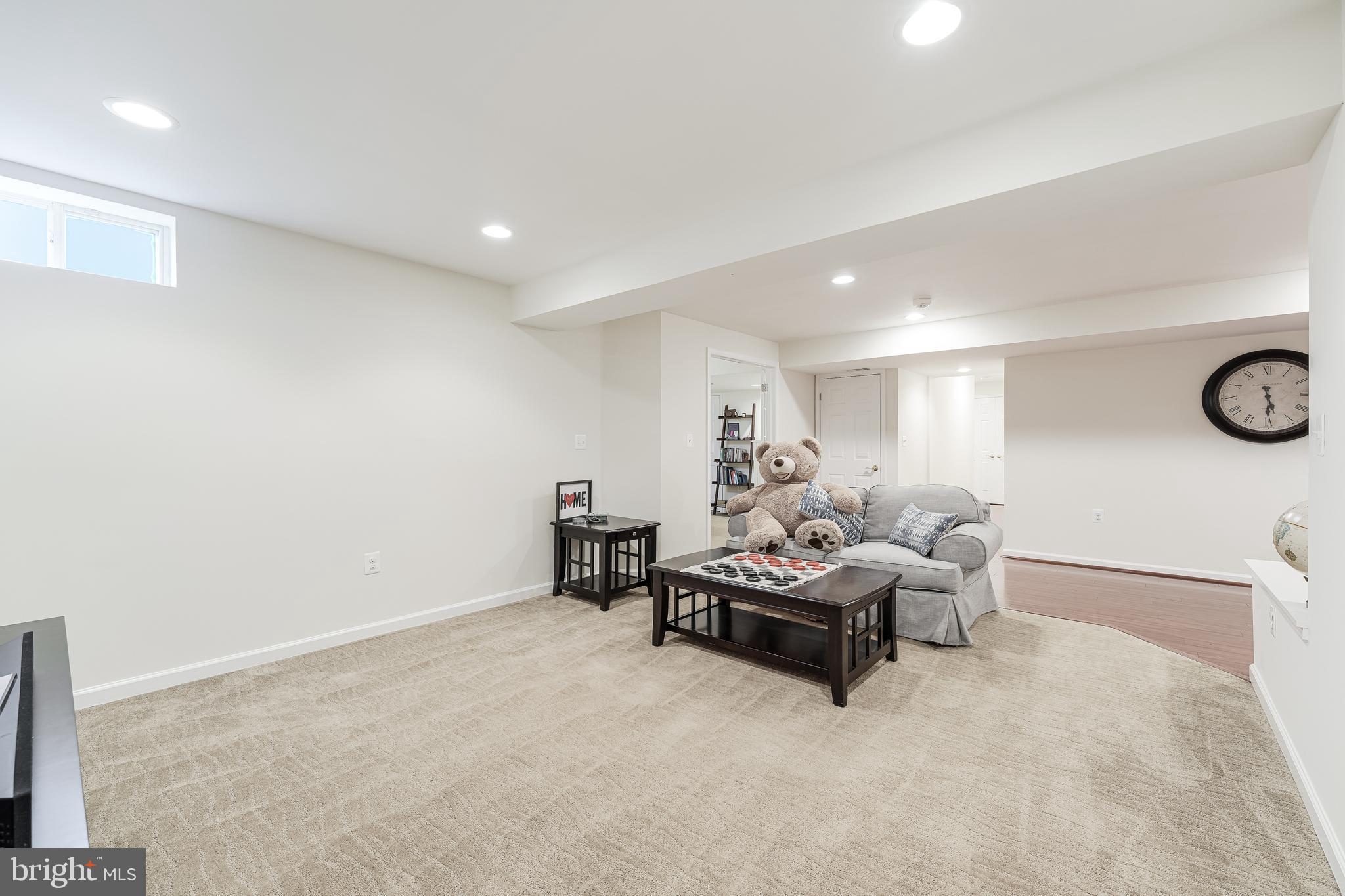 13662 Old Springhouse Ct