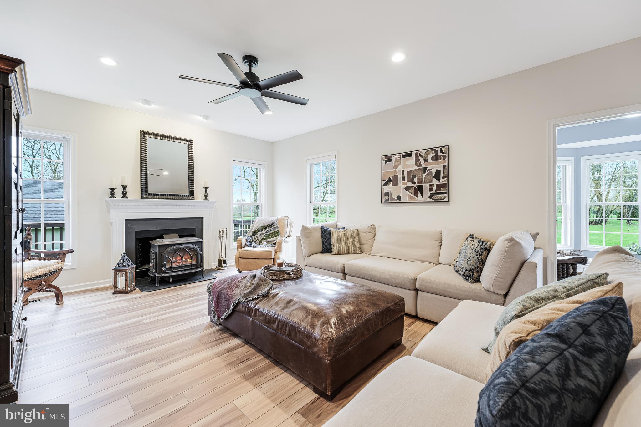 13662 Old Springhouse Ct