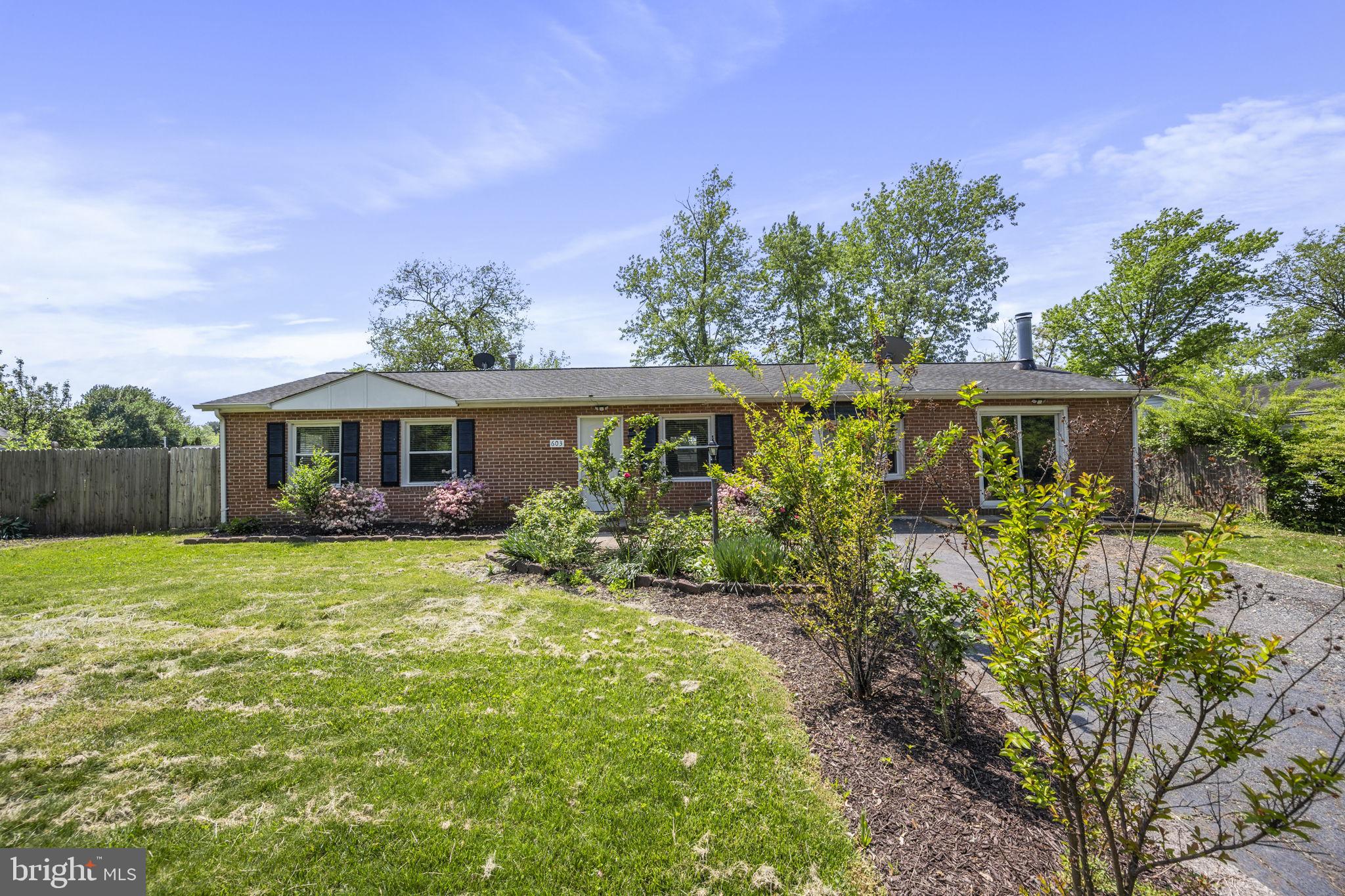 603 W Church Rd