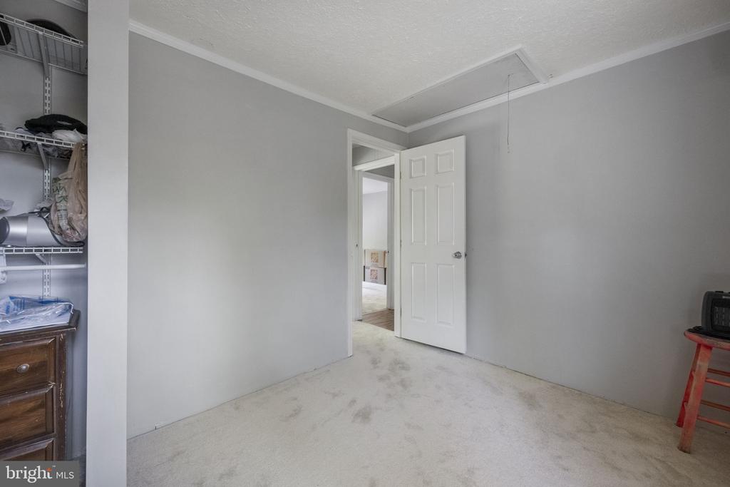 603 W Church Rd