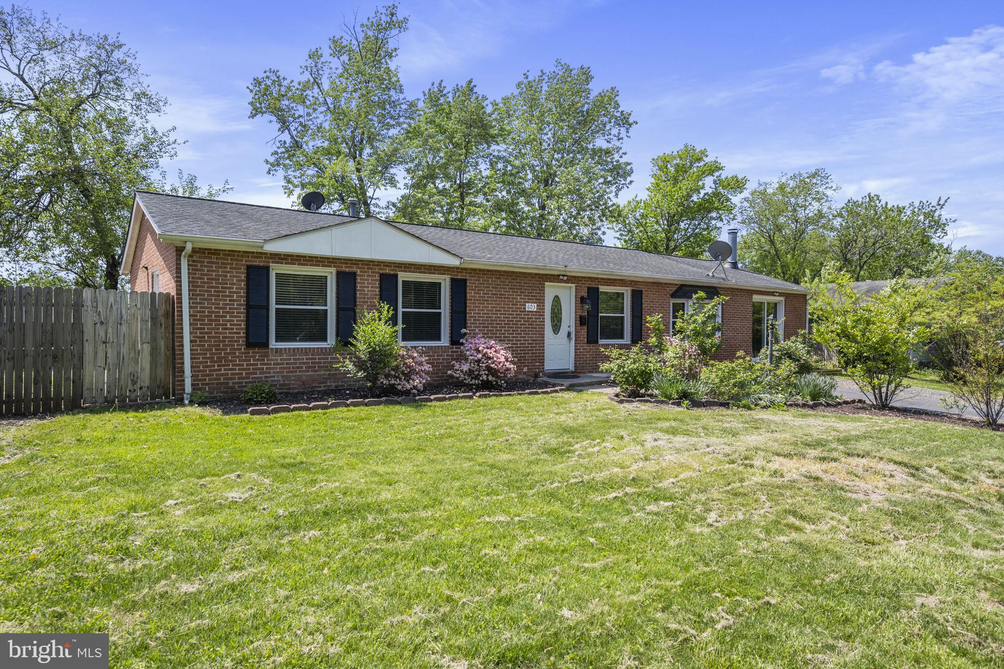 603 W Church Rd