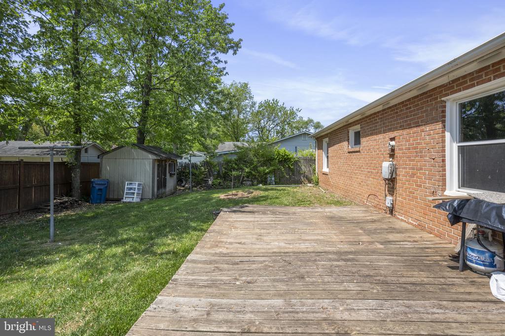 603 W Church Rd