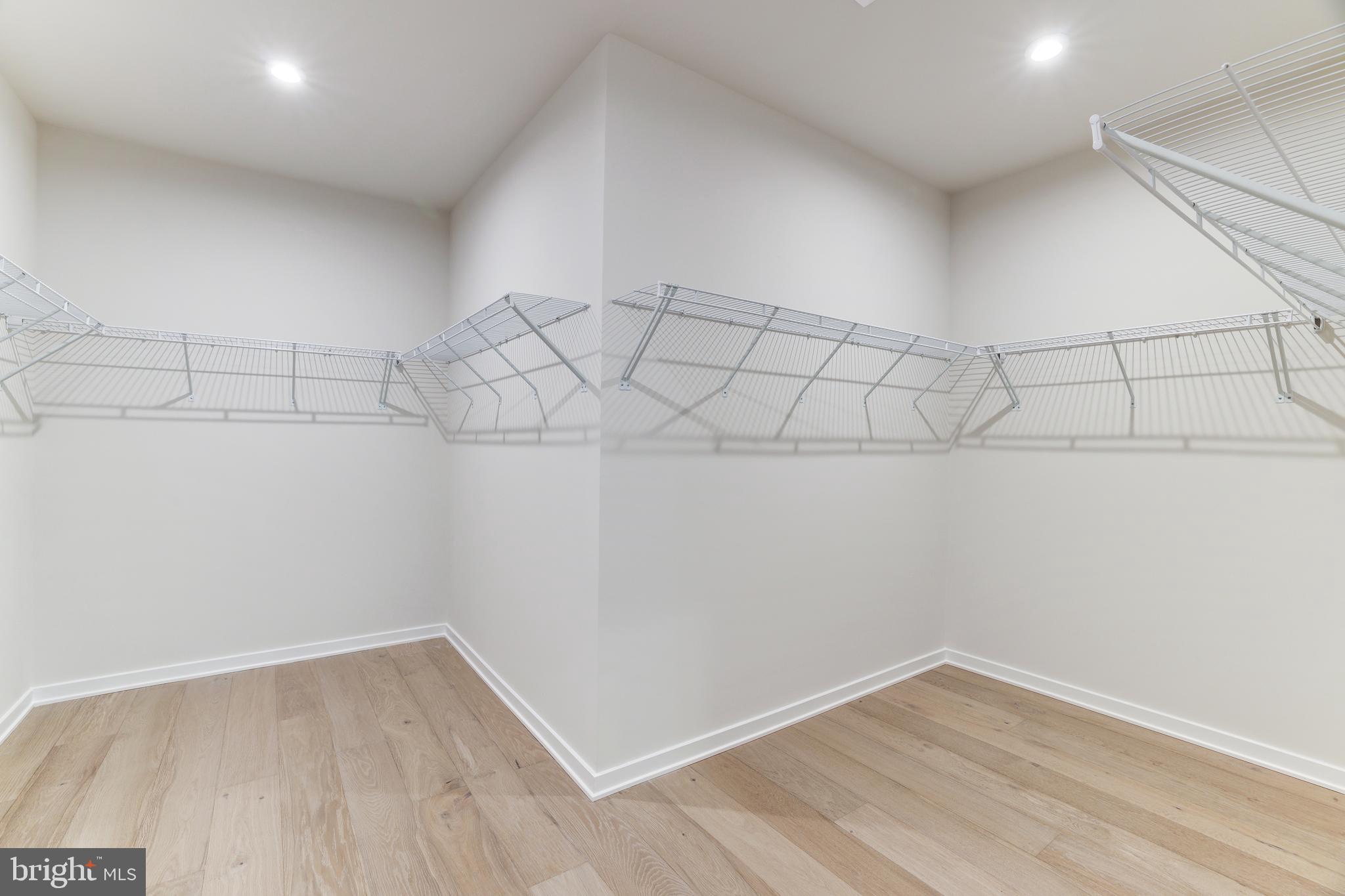 43920 LUDWELL FARM SQ