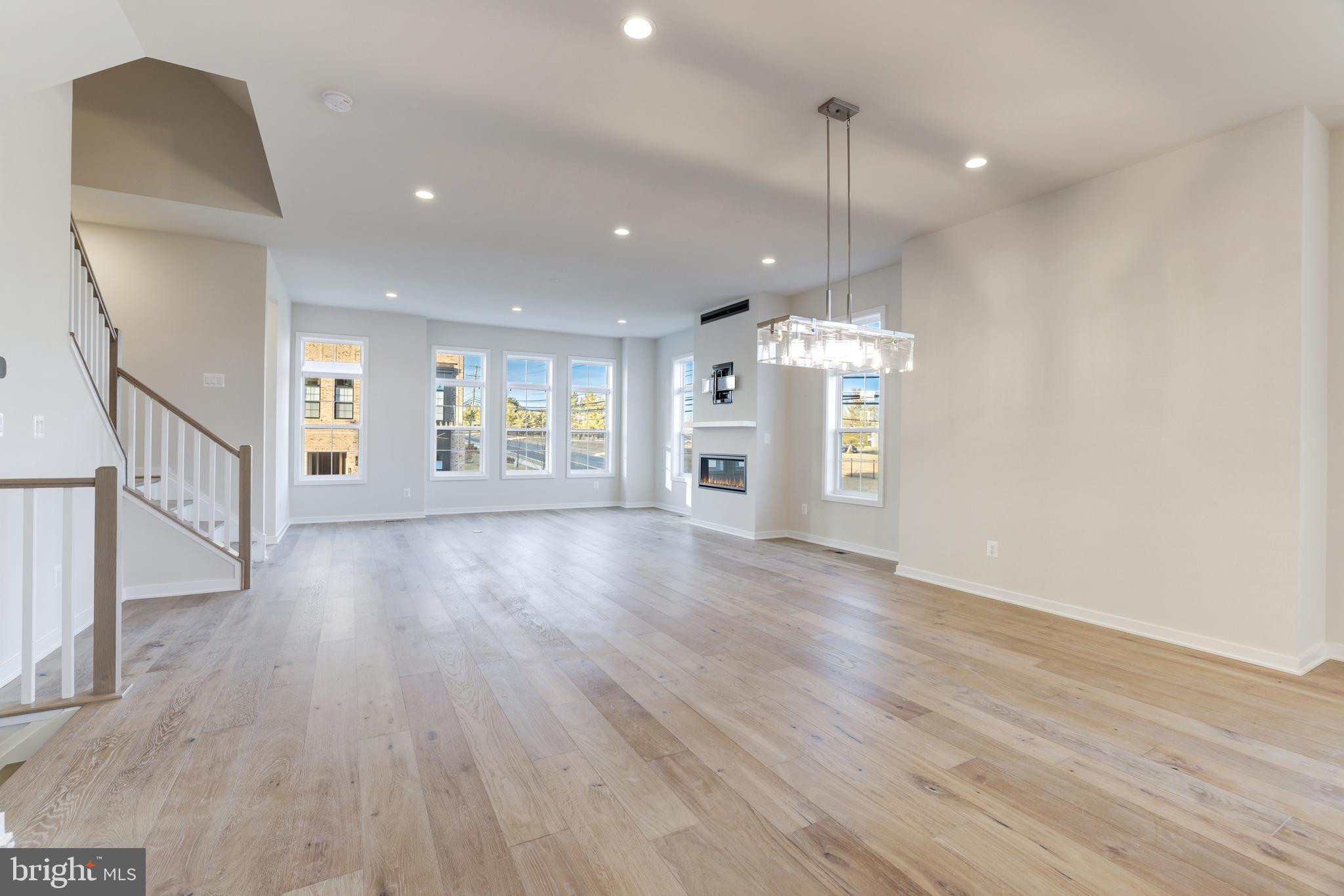 43920 LUDWELL FARM SQ
