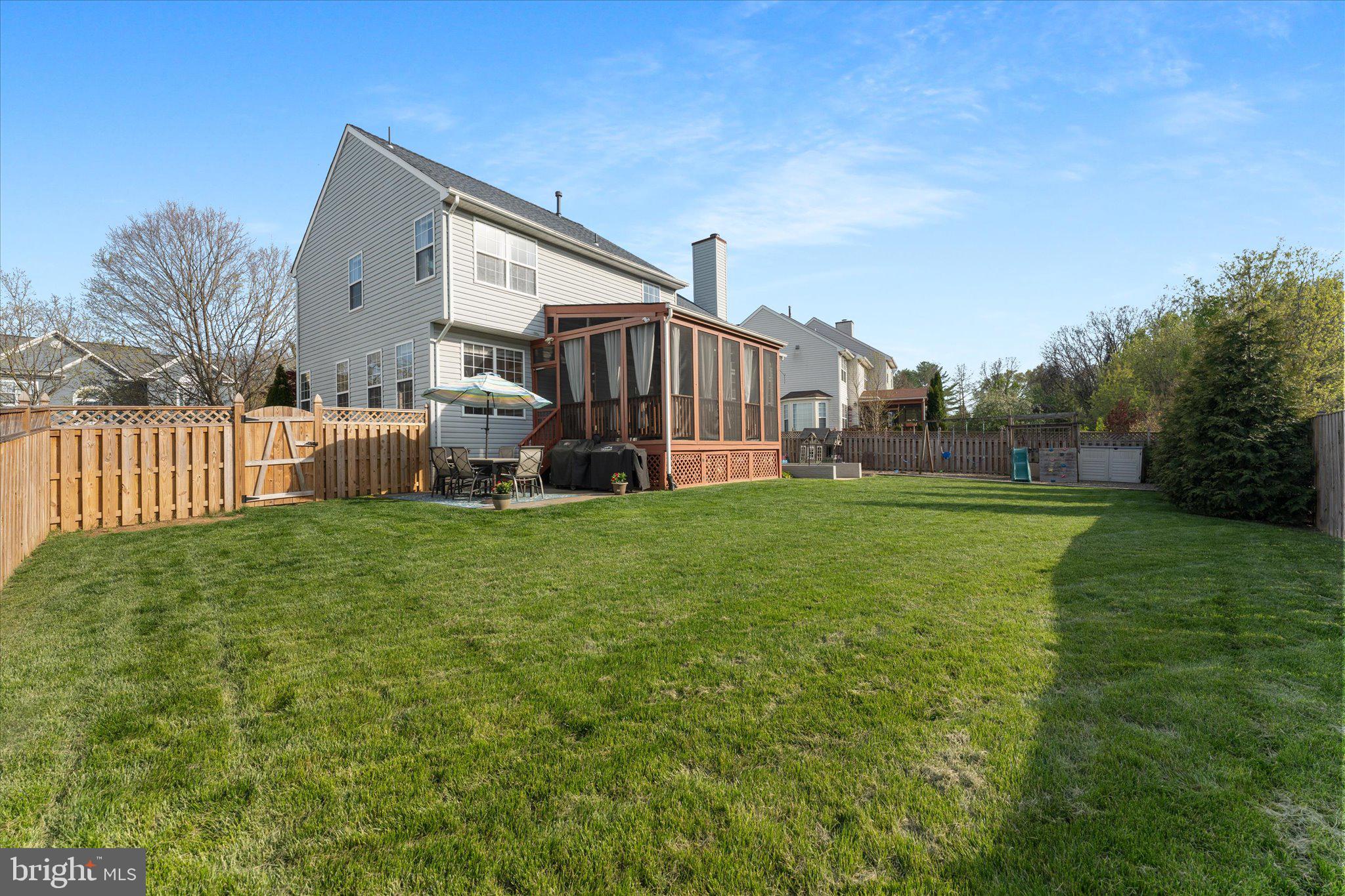 1248 Barksdale Dr NE