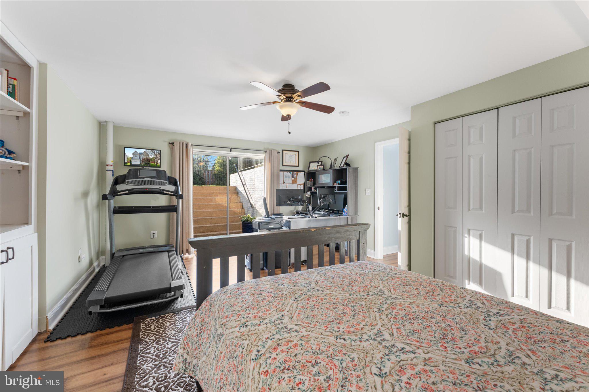 1248 Barksdale Dr NE