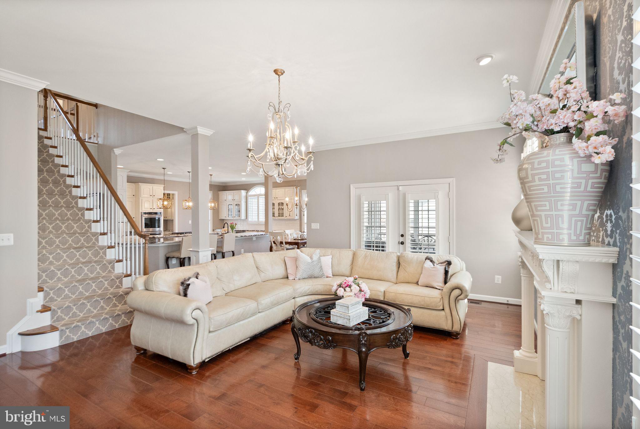 43005 Running Ridge Way