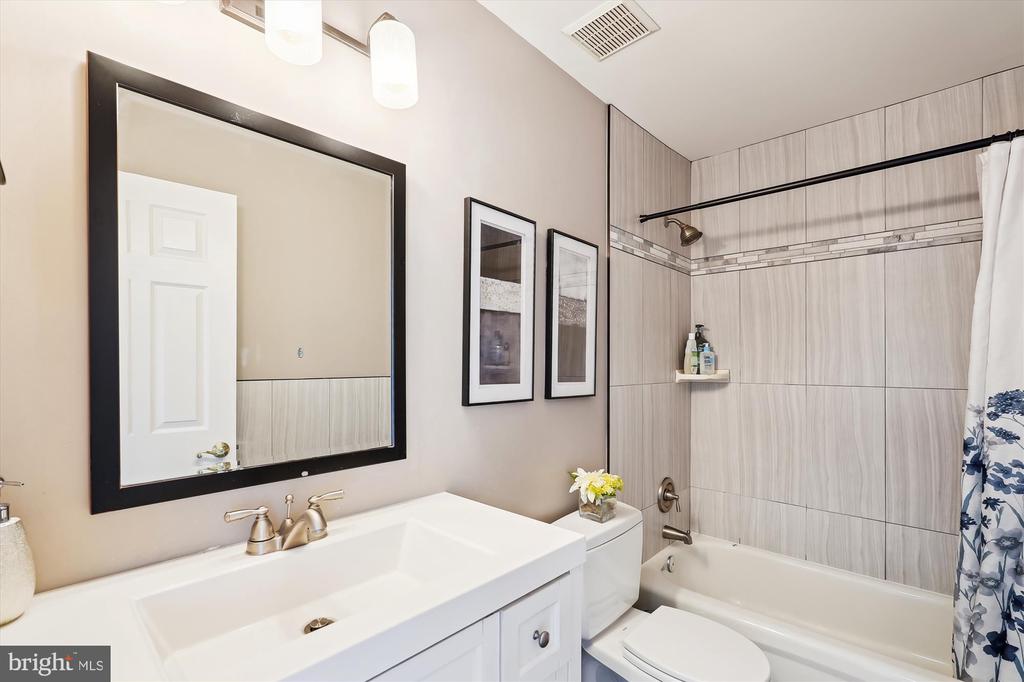 47348 Blackwater Falls Ter