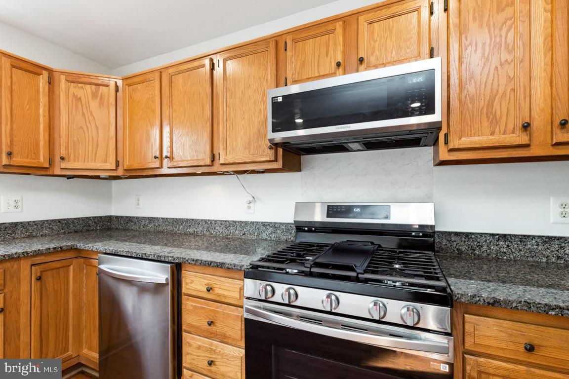 20208 BAR HARBOR TER