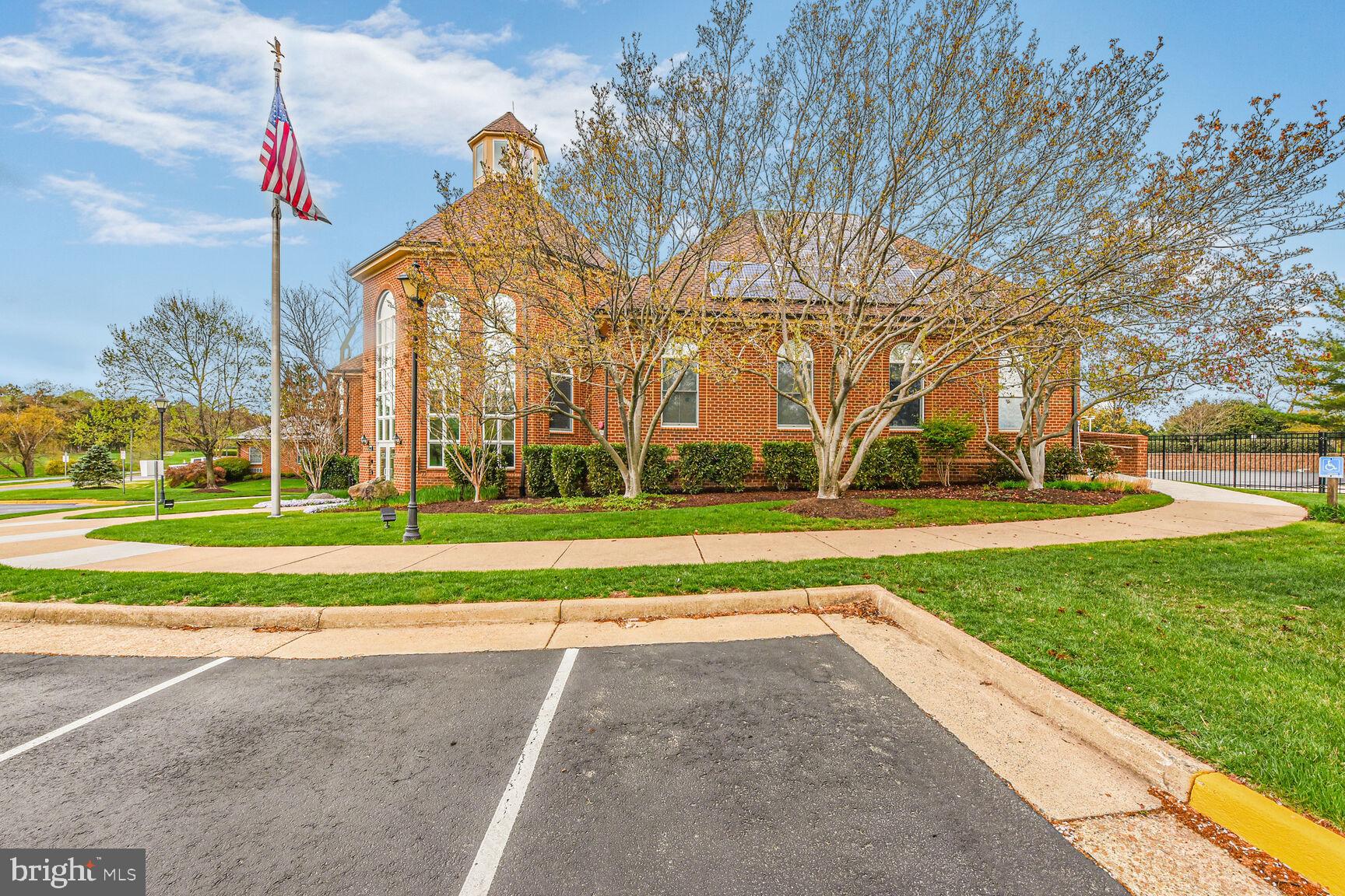 43311 Chokeberry Sq