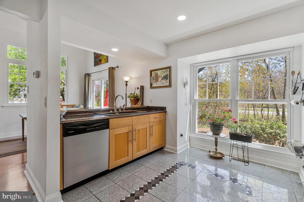 36 Ferguson Ct