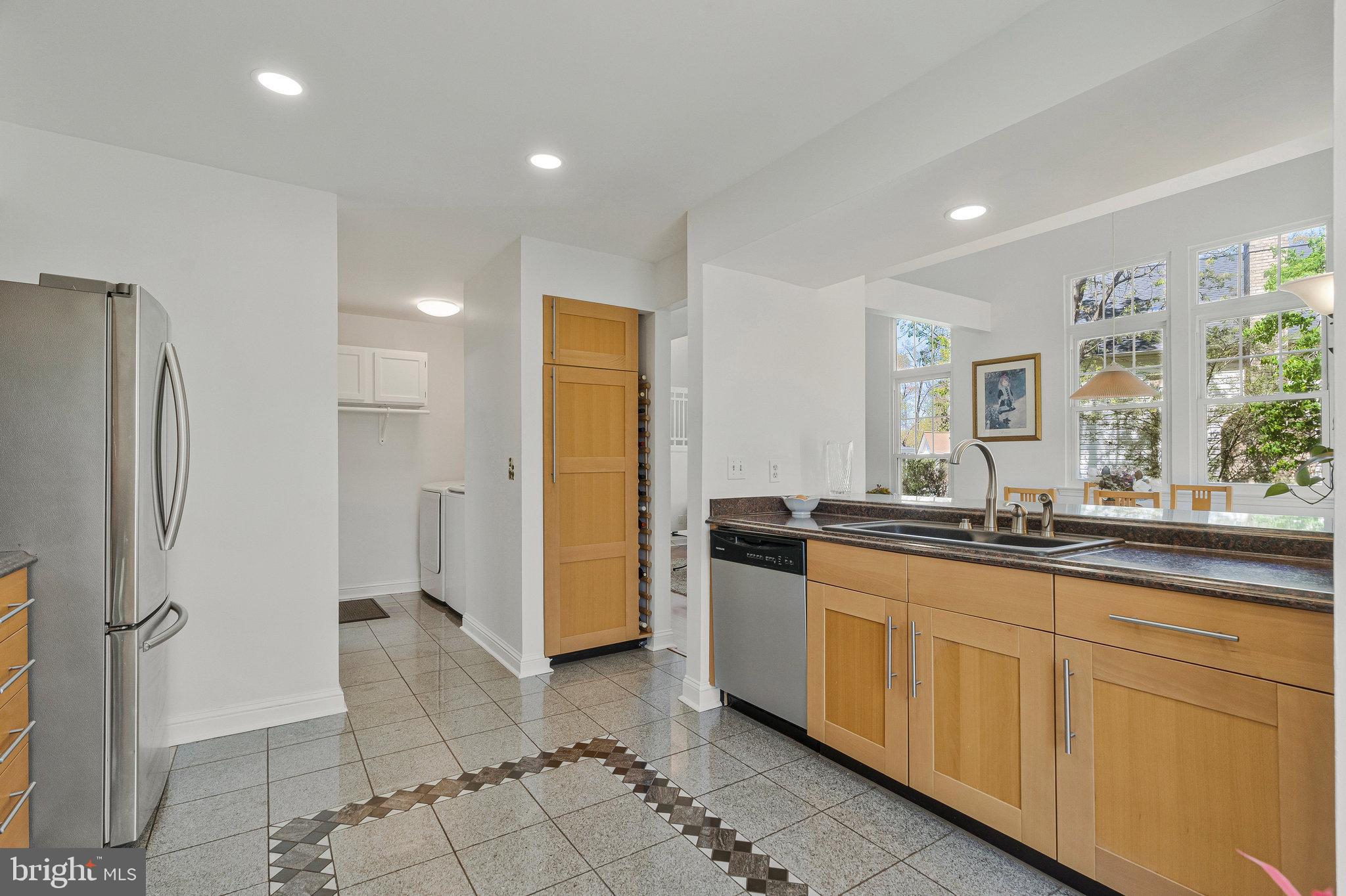 36 Ferguson Ct