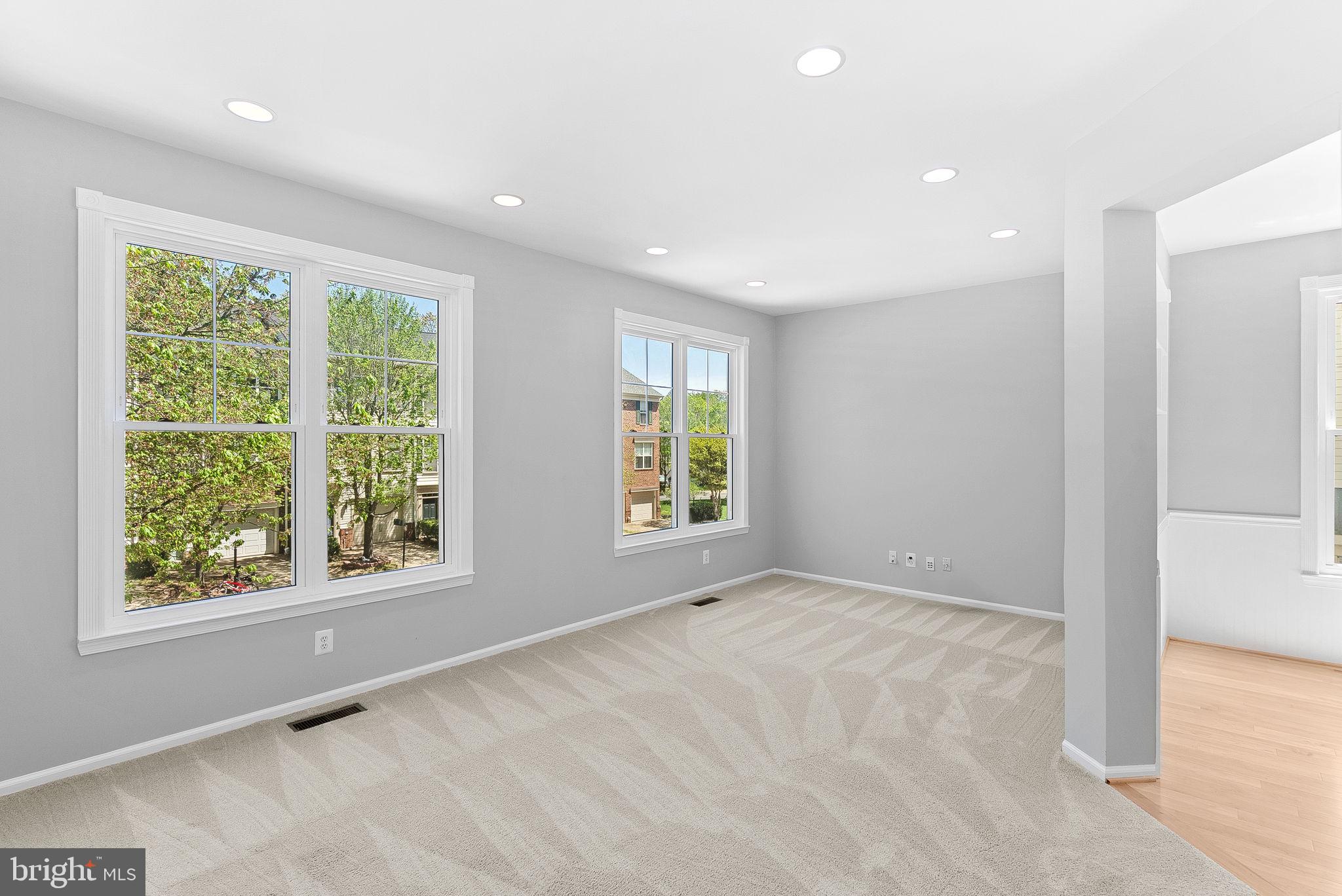 43139 Huntsman Sq