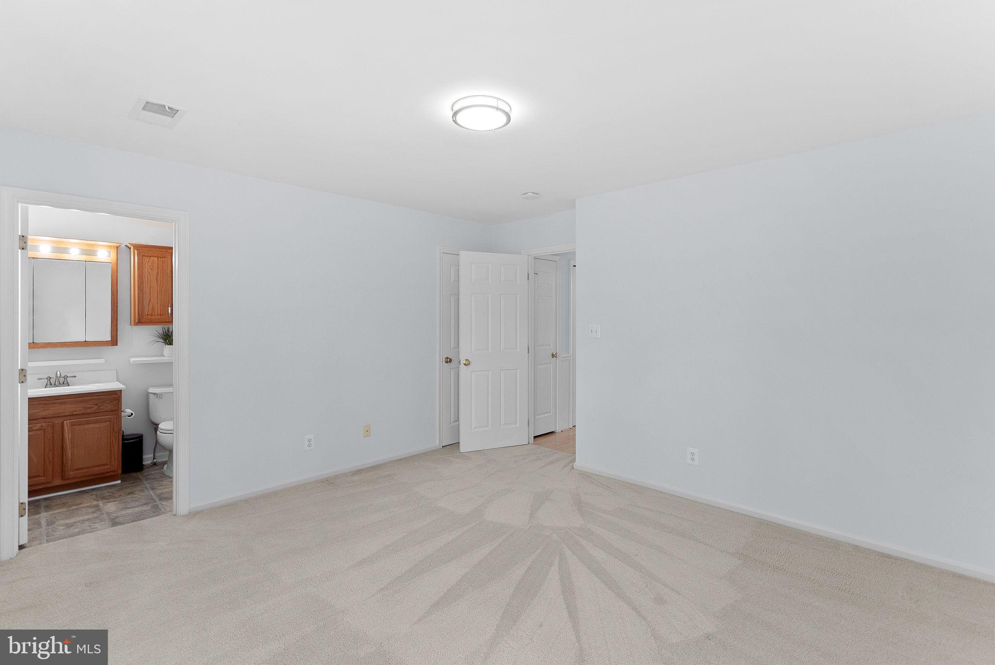 43139 Huntsman Sq