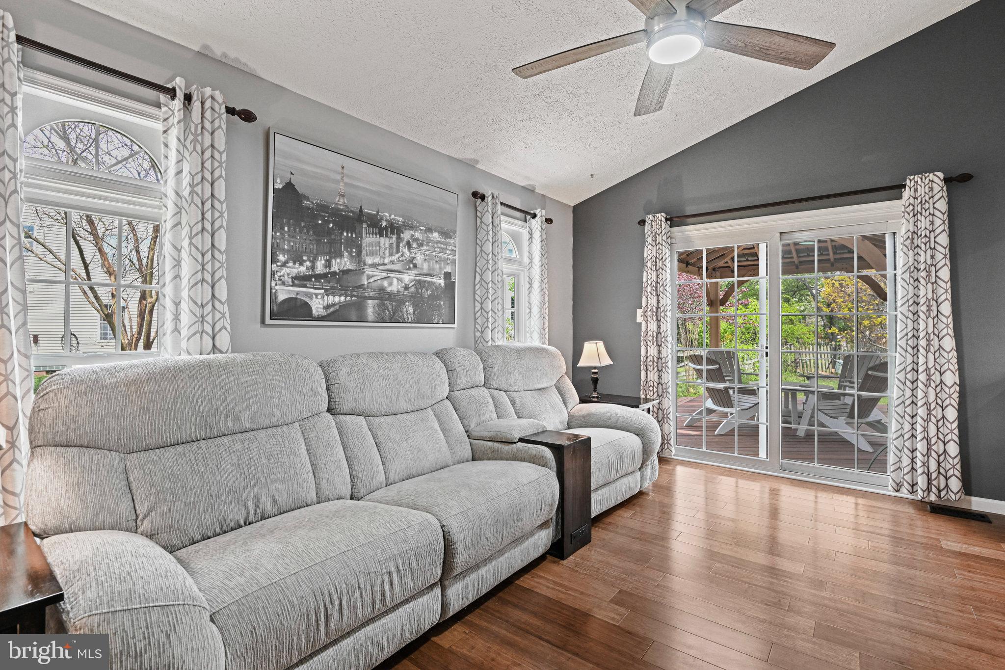 10 Jeremy Ct