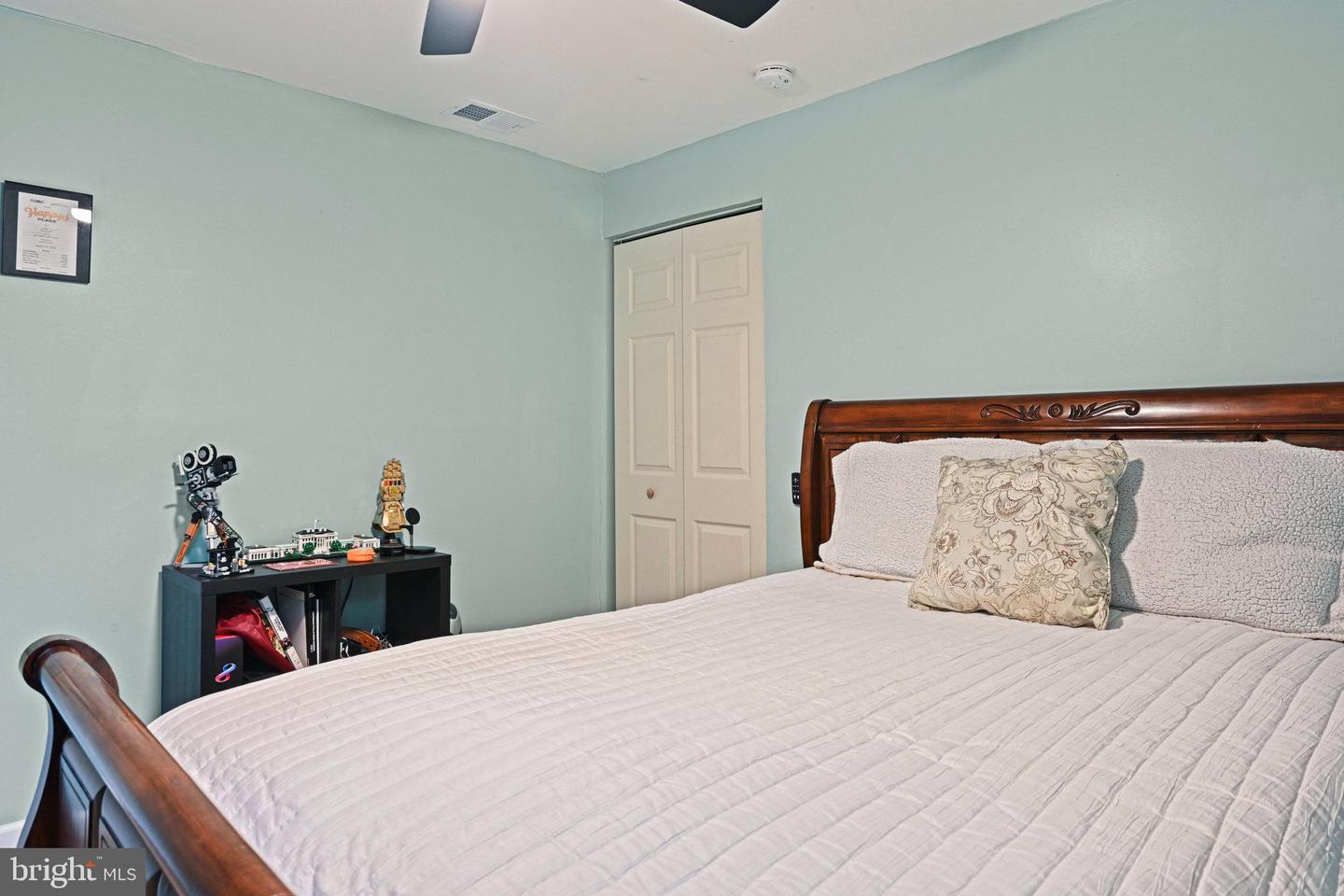 10 Jeremy Ct