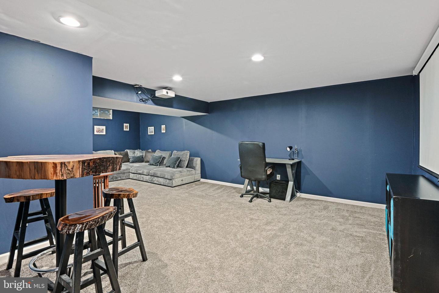 10 Jeremy Ct