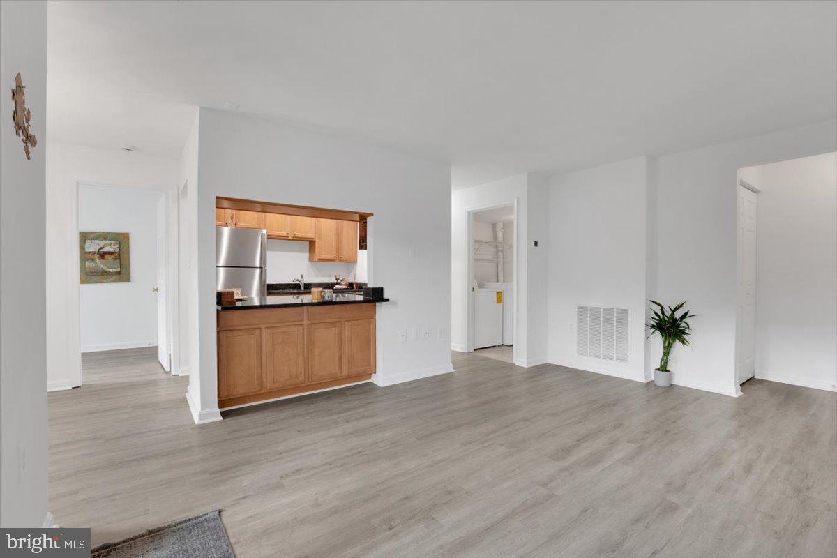 104 Westwick Ct #1