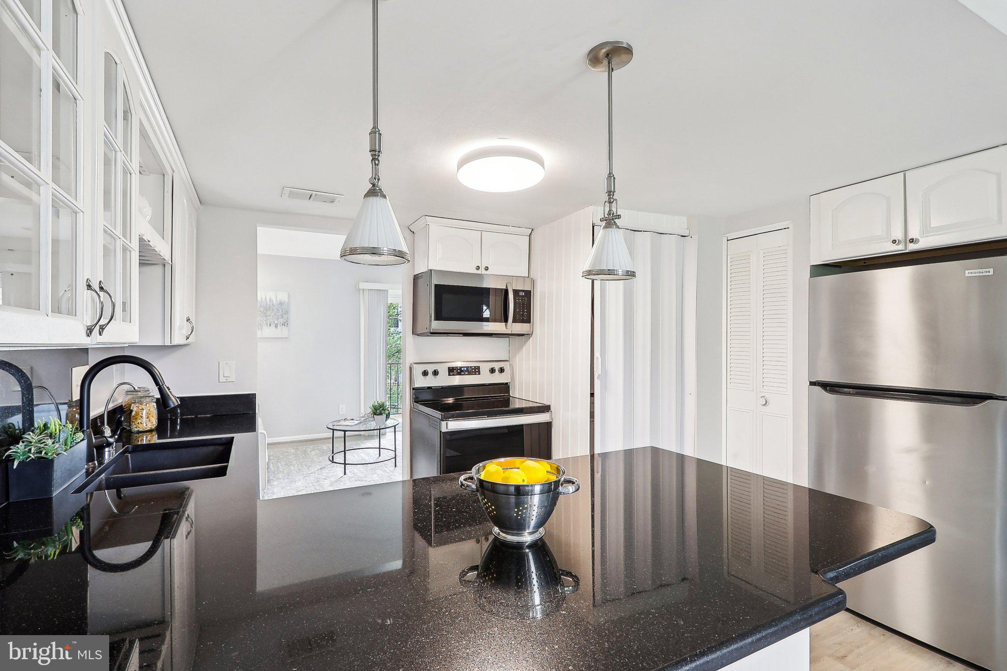 1028-B Margate Ct