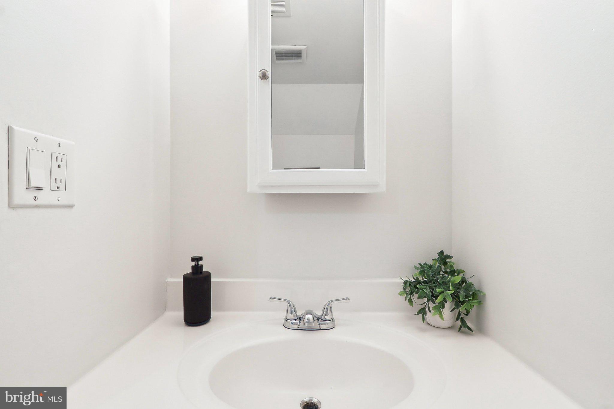 1028-B Margate Ct