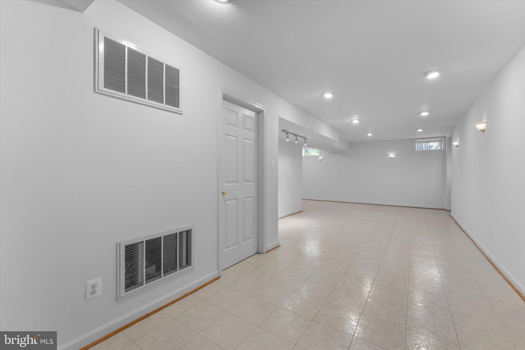 22955 ROCK HILL RD