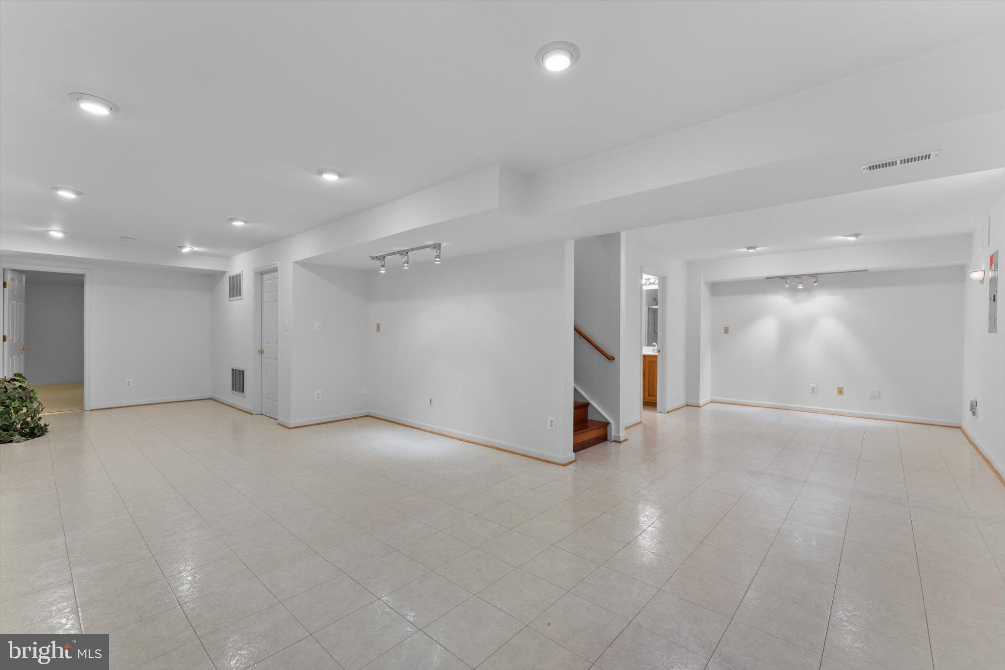 22955 ROCK HILL RD