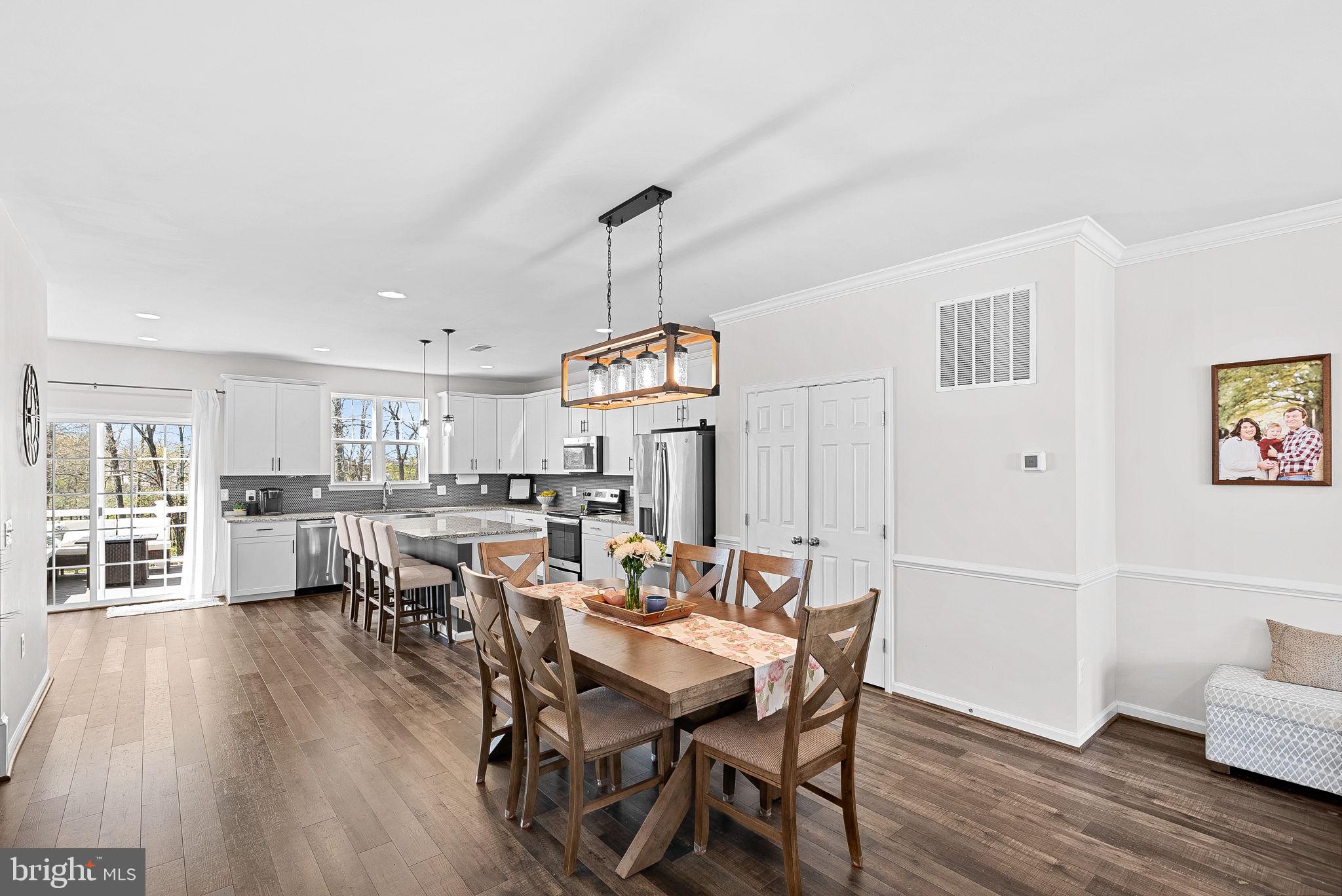 206 Upper Brook Ter