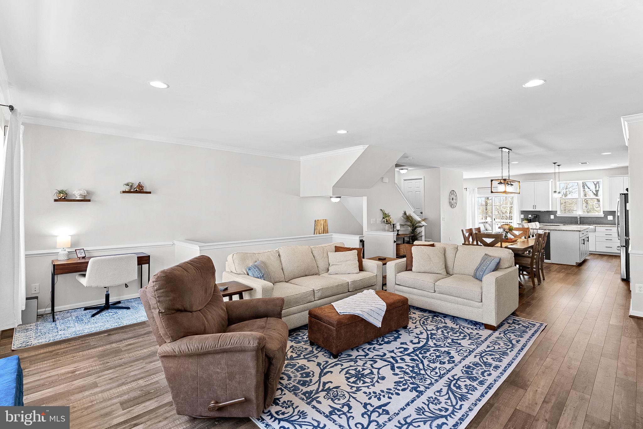 206 Upper Brook Ter
