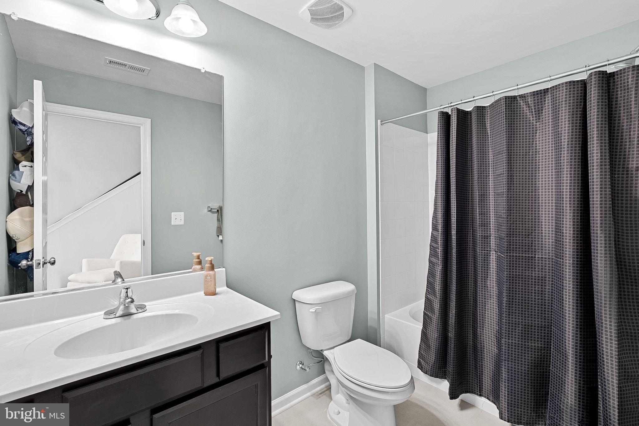 206 Upper Brook Ter